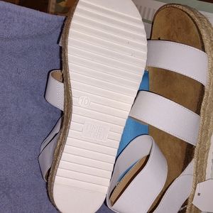 New Women Elastic Material Shoe